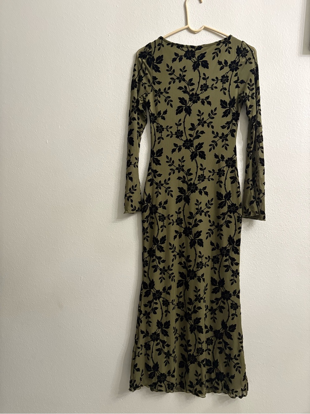 Pretty Garden Olive Green Long Sleeve Floral Maxi Dress